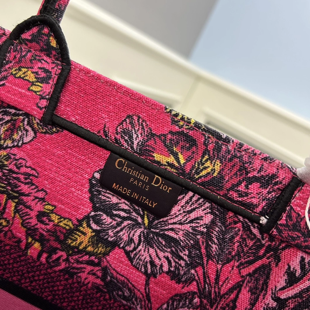 Vibrant 3460 Christian Dior AAA Quality Tote-Handbags For Women - Image 7