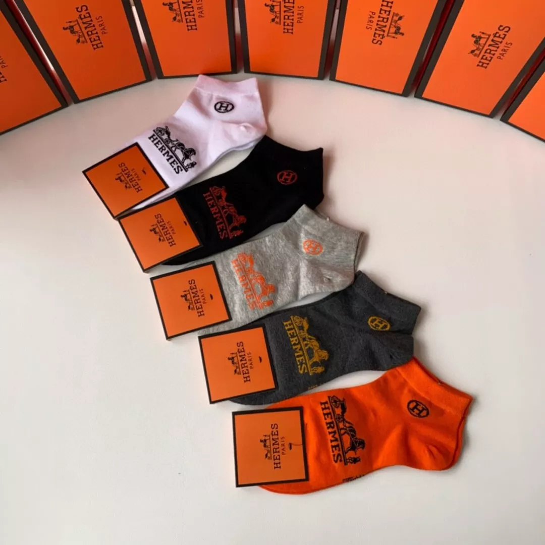 WellDesigned 6689 Hermes Socks - Image 3