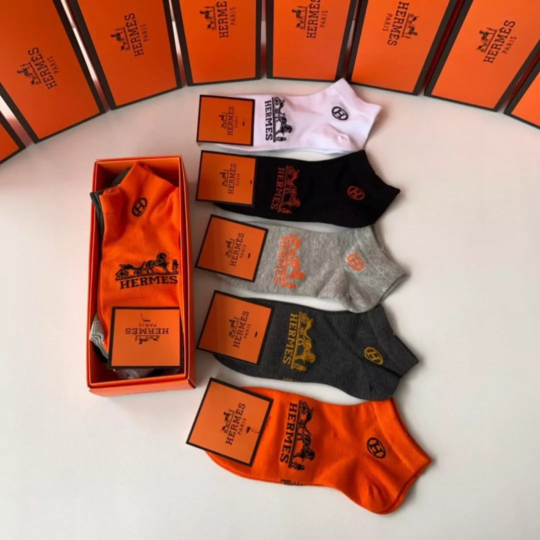 WellDesigned 6689 Hermes Socks - Image 4