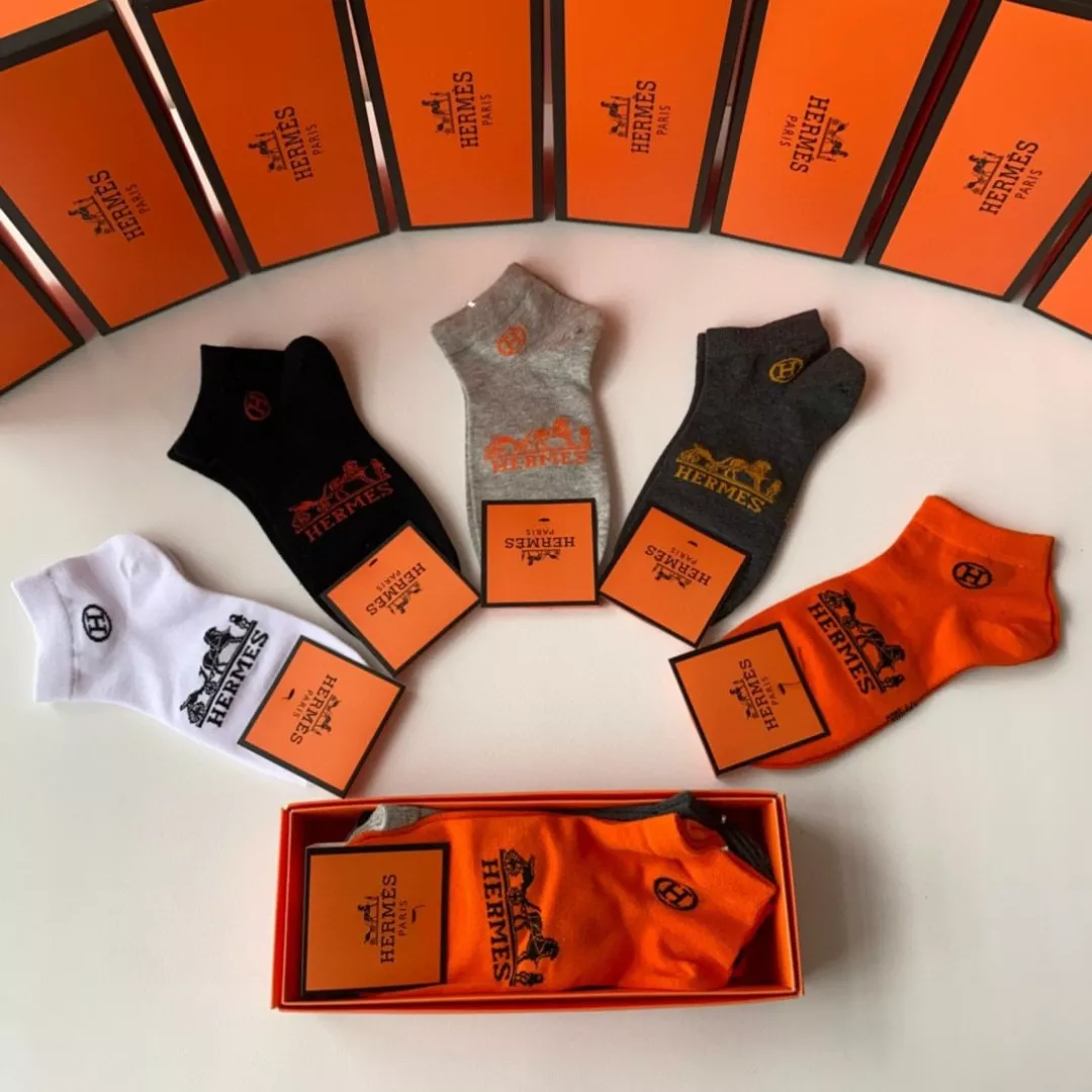 WellDesigned 6689 Hermes Socks - Image 6