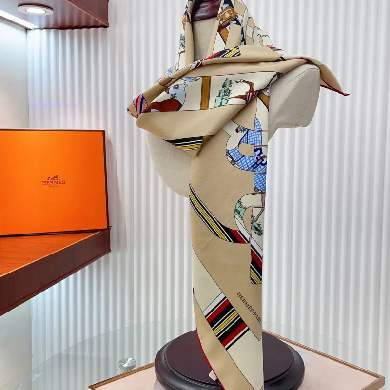 WellDesigned 9193 Hermes Silk Squares - Image 5