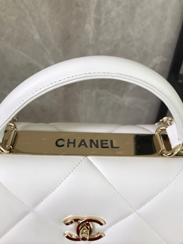 Affordable CHANEL FLAP BAG WITH TOP HANDLE 1022 - Image 6