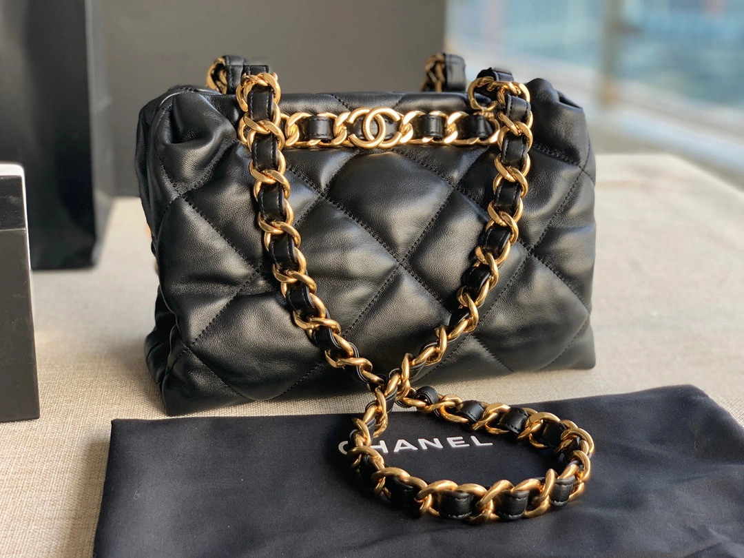 EasyMatch CHANEL SMALL TOTE 1159
