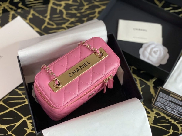 CHANEL SMALL VANITY WITH CHANELASSIC CHAIN AllSeason 1283 - Image 3
