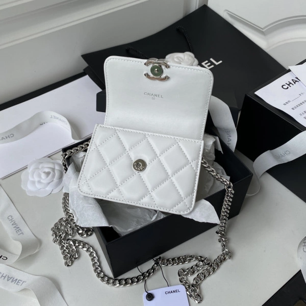 CHANEL CHANELUTCH WITH CHAIN GoAnywhere 1004 - Image 8