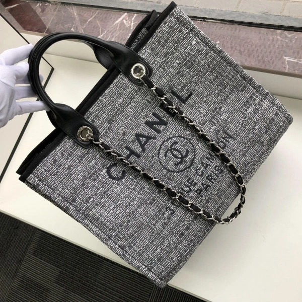CHANEL TOTE BAG SportInspired 1229 - Image 9