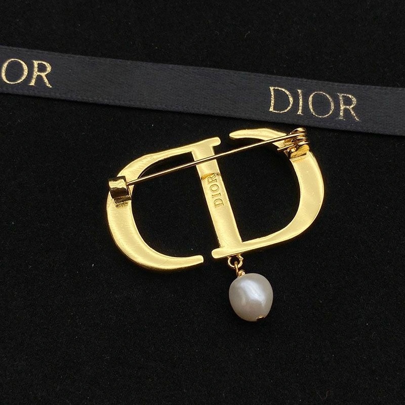 Dior 30 Montaigne Brooch Metal, Silver Crystals and White Resin Pearls Gold - Image 3