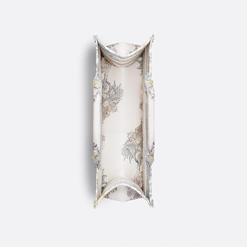 Dior Book Tote Reve d'Infini Motif Canvas Beige - Image 4