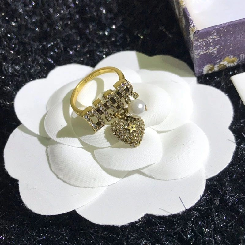 Diorevolution Ring Metal and White Crystals with Resin Pearls Gold - Image 3