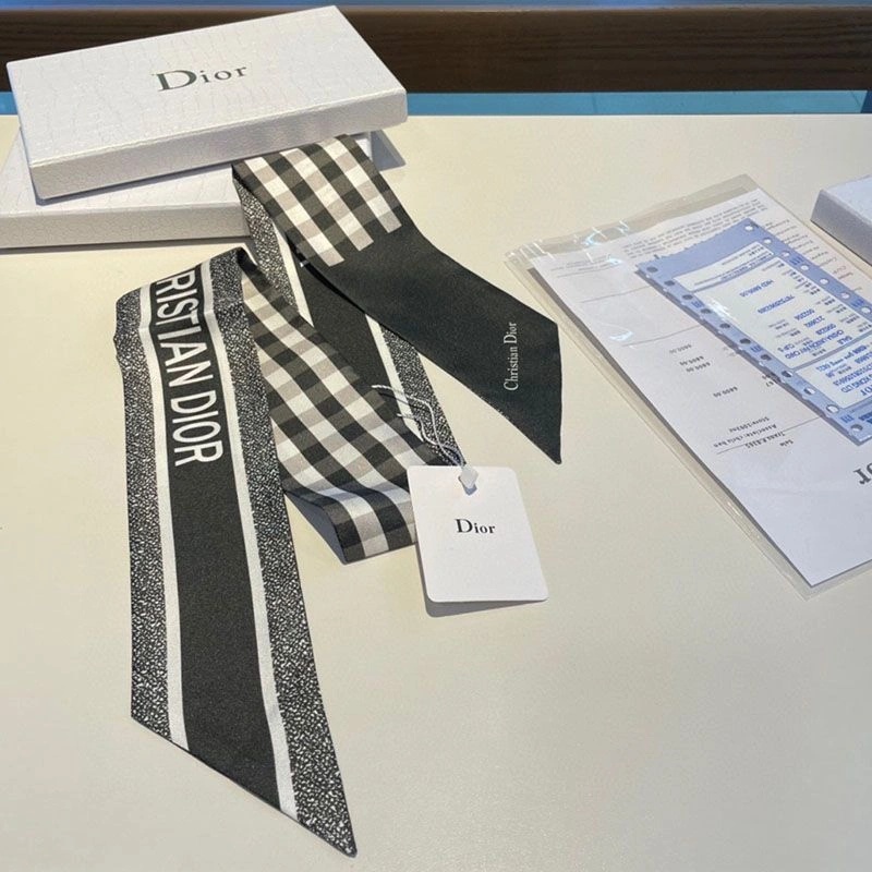 Dior Mitzah Twill D-Little Vichy Motif Silk Black - Image 3