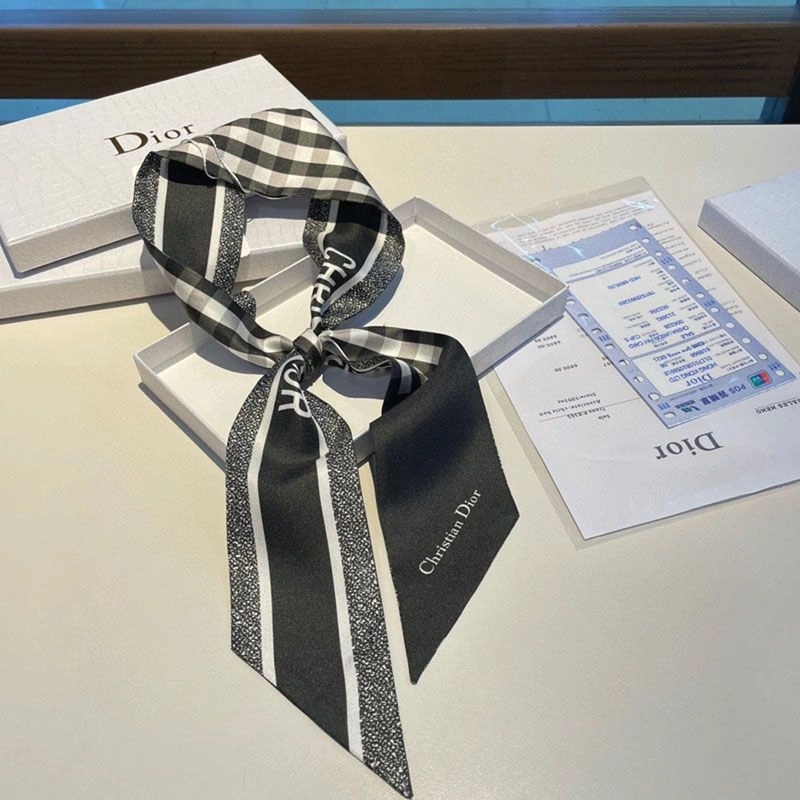 Dior Mitzah Twill D-Little Vichy Motif Silk Black - Image 4