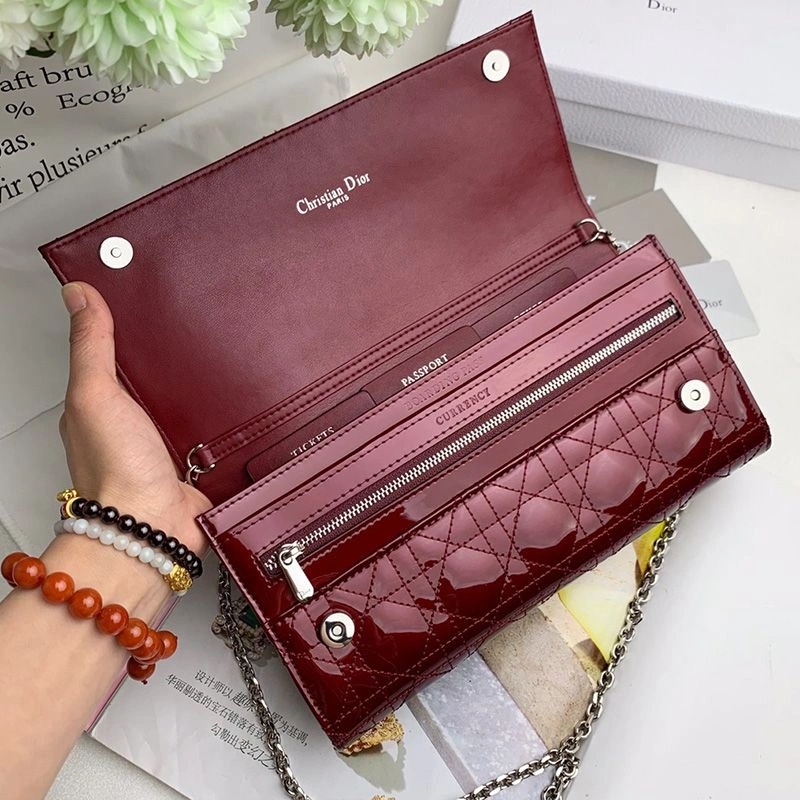 Dior Pouch Patent Cannage Calfskin Red - Image 3