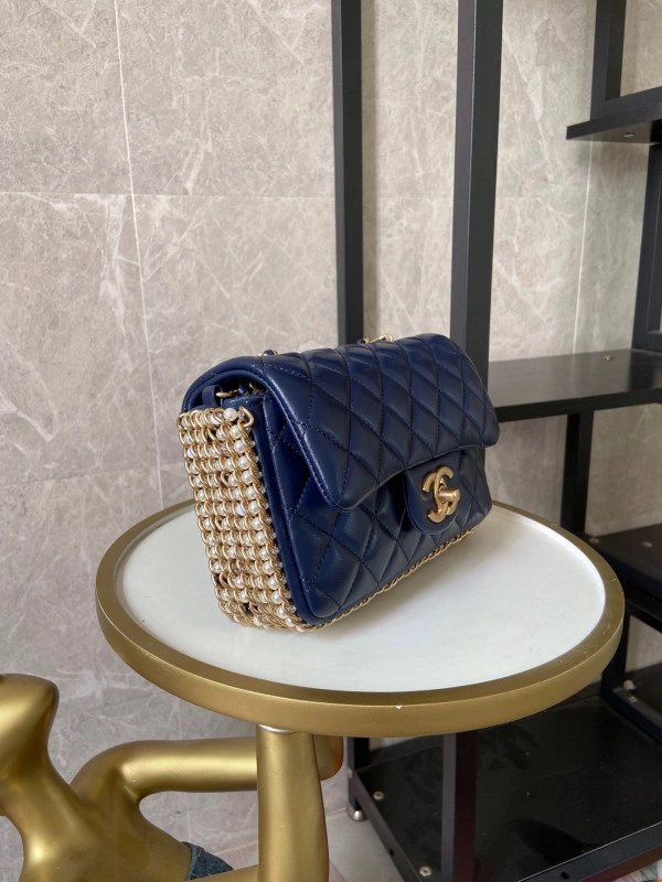 CHANEL FLAP BAG Trendy 556 - Image 3