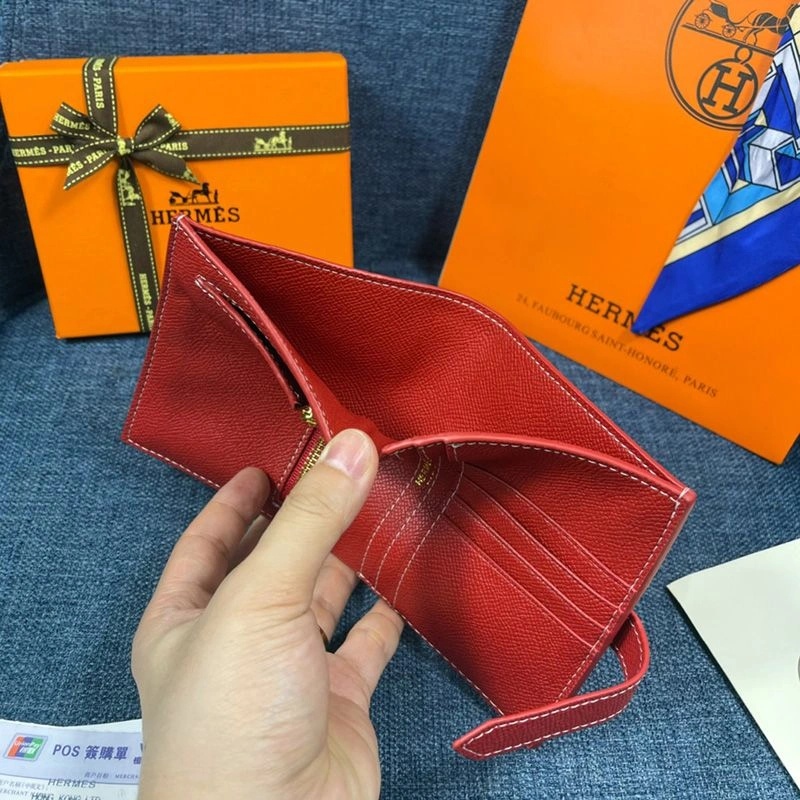 Hermes Bearn Compact Wallet Epsom Leather Gold Hardware In Red - Image 4