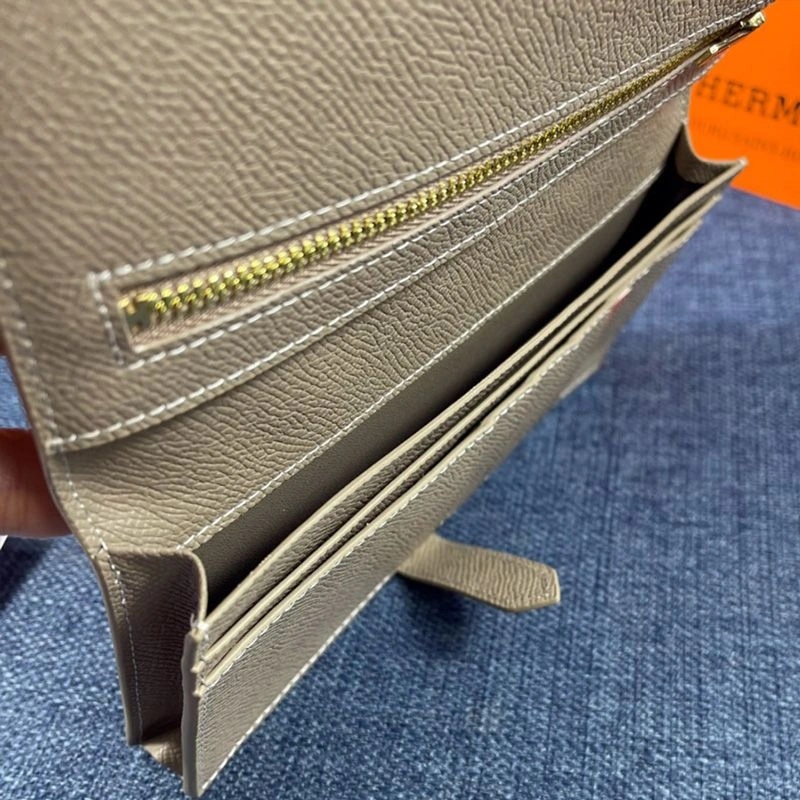 Hermes Bearn Wallet Epsom Leather Gold Hardware In Grey - Image 4