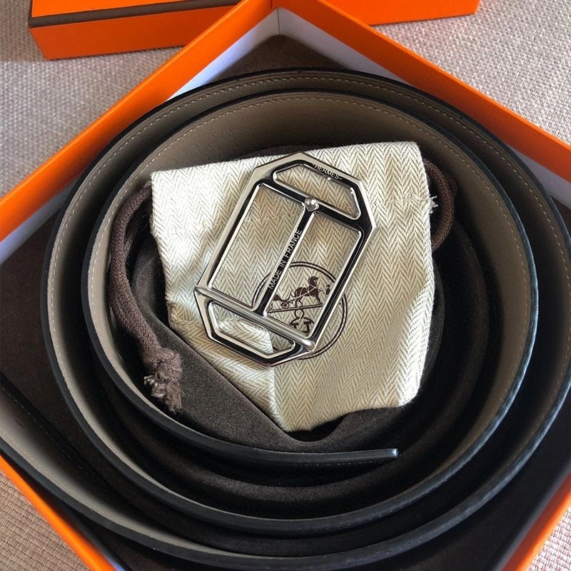 Hermes Pad Buckle 38MM Reversible Belt Togo Leather In Black Silver - Image 3