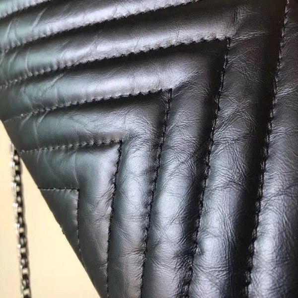 Fashionable CHANEL Flap Bag 28cm 837 - Image 6