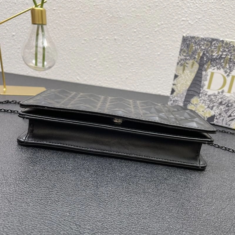 Lady Dior Pouch Ultramatte Cannage Lambskin with Diamond Motif Black - Image 3