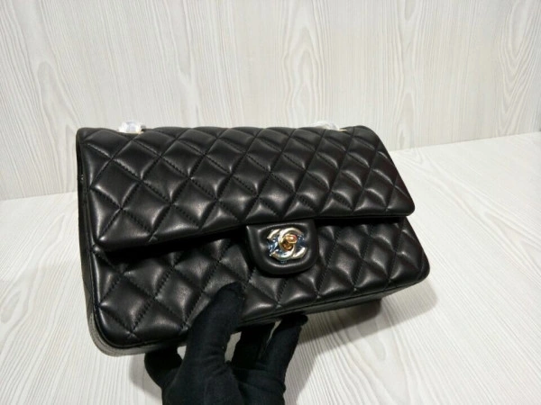 CHANEL FLAP BAG LAMBSKIN Trendy 727 - Image 13