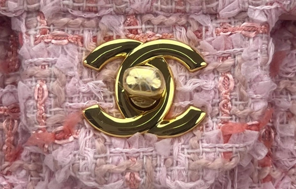 CHANEL FLAP BAG NewStyle 385 - Image 5