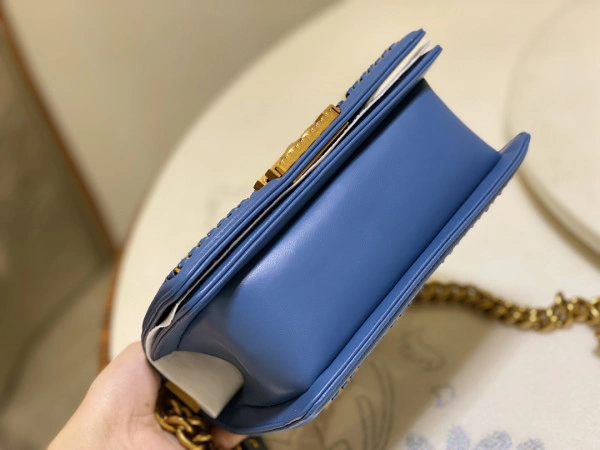 CHANEL BOY BAG 20CM SmartChoice 183 - Image 4