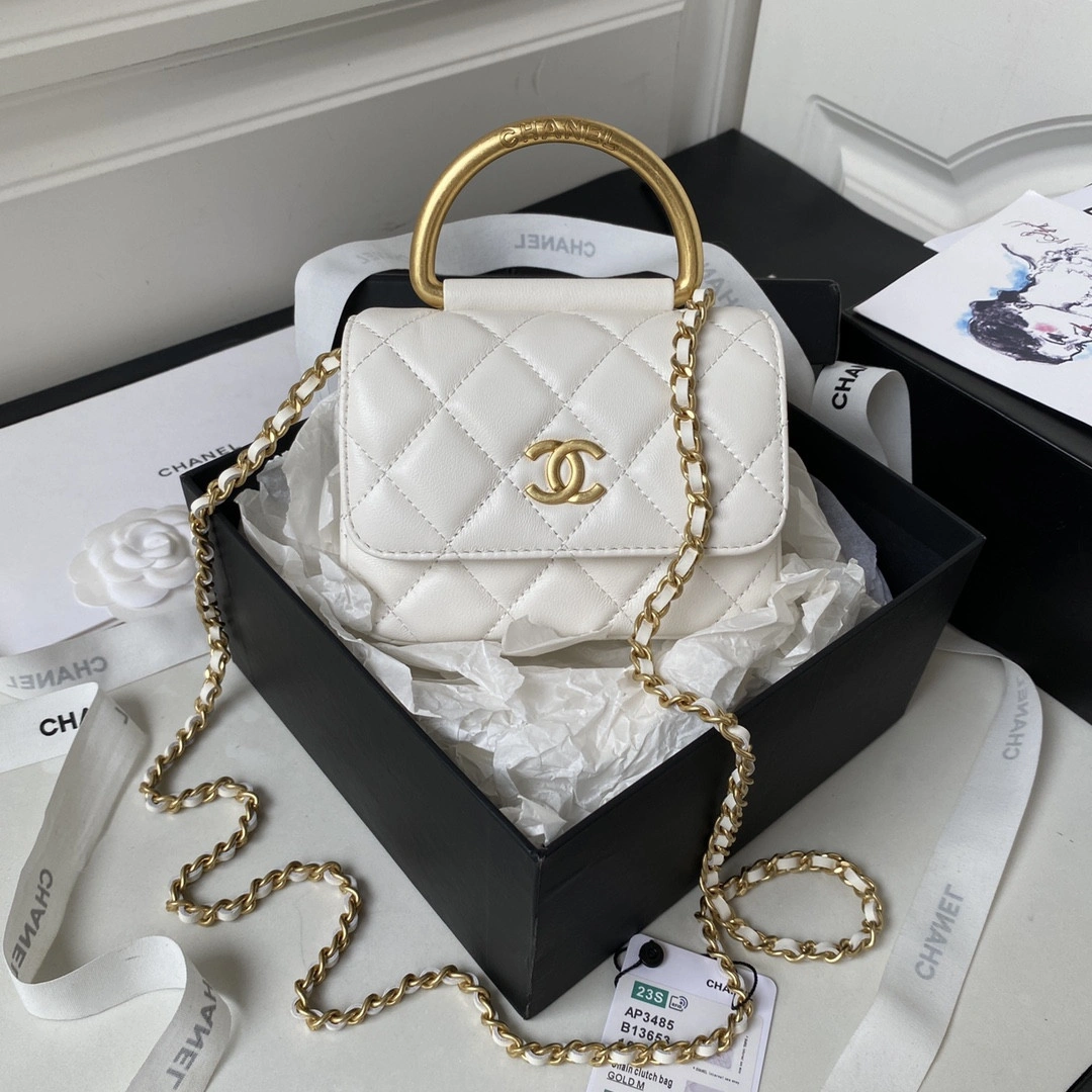 Fashionable CHANEL HANDLE BAG 949